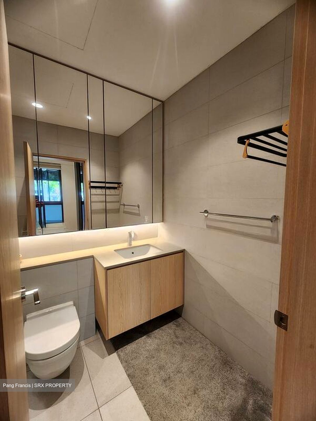 Archipelago (D16), Condominium #501938521